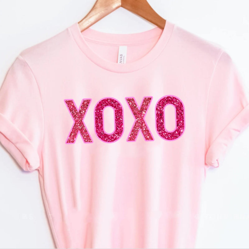 Womens Glitter XOXO Valentines Day T-Shirt for Women, Hugs and Kisses, Valentines Day Shirt, Valentines Gift for Her, XOXO Tee